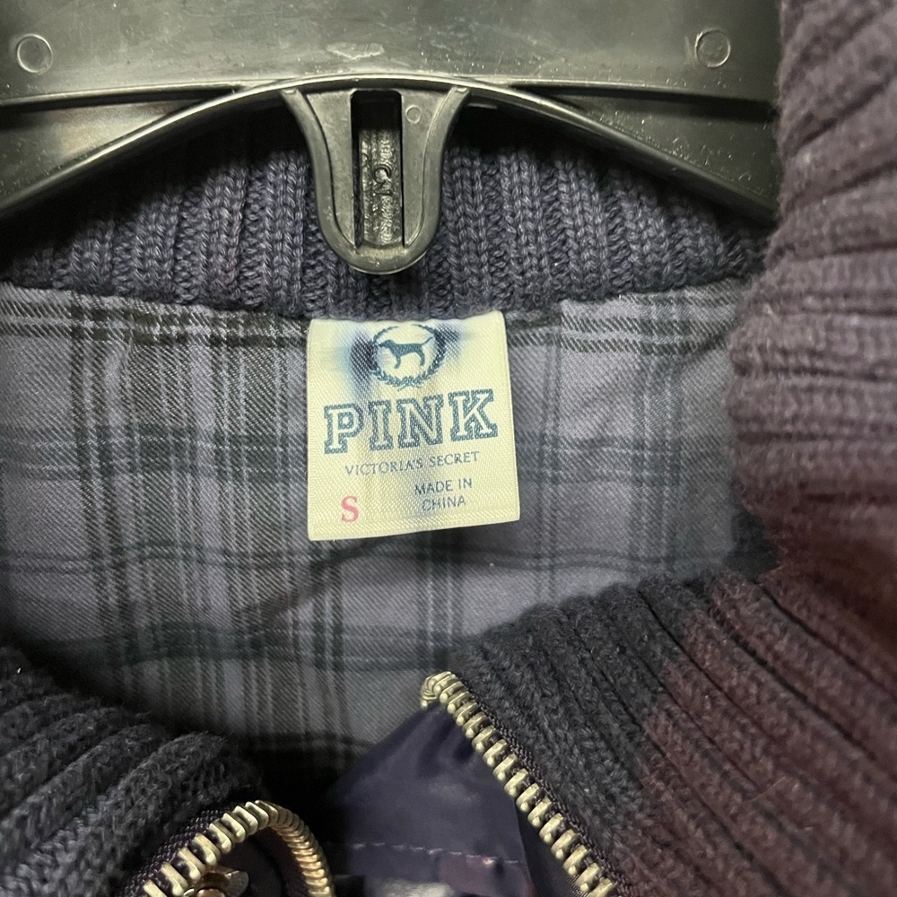 PINK Victoria's Secret Navy Plaid Lined Jacket - Picture 5 of 6